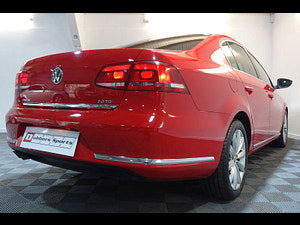 Volkswagen Passat thumbnail