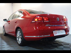 Volkswagen Passat thumbnail