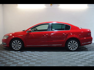 Volkswagen Passat thumbnail