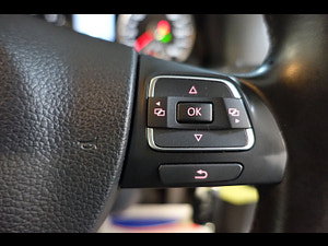 Volkswagen Tiguan thumbnail
