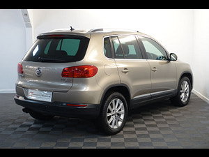 Volkswagen Tiguan thumbnail