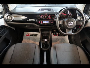 Volkswagen up! thumbnail