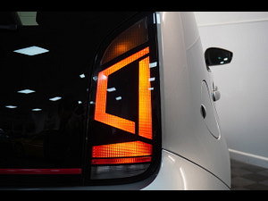Volkswagen up! thumbnail