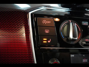 Volkswagen up! thumbnail