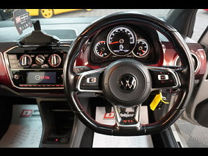 Volkswagen up! thumbnail