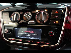 Volkswagen up! thumbnail