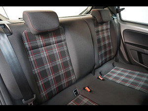 Volkswagen up! thumbnail