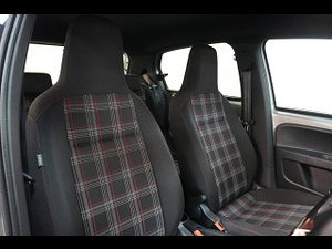 Volkswagen up! thumbnail