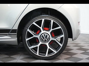 Volkswagen up! thumbnail