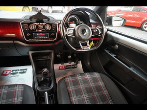Volkswagen up! thumbnail