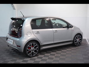 Volkswagen up! thumbnail