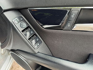 Mercedes-Benz C Class thumbnail