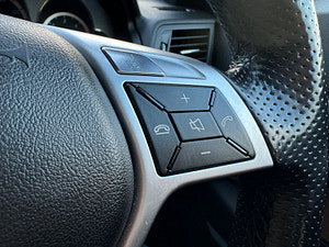 Mercedes-Benz E Class thumbnail