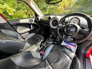 MINI Countryman thumbnail