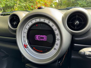 MINI Countryman thumbnail