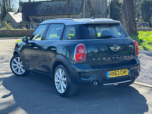 MINI Countryman thumbnail
