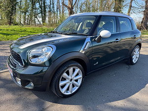 MINI Countryman thumbnail
