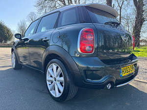 MINI Countryman thumbnail