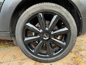 MINI Countryman thumbnail