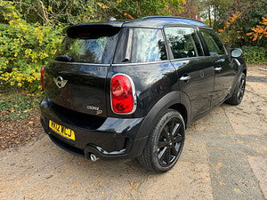 MINI Countryman thumbnail