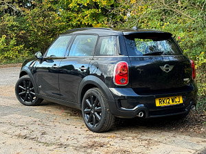 MINI Countryman thumbnail