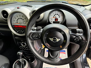 MINI Countryman thumbnail