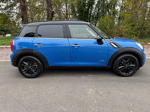 MINI Countryman thumbnail