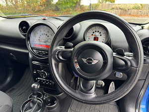MINI Countryman thumbnail