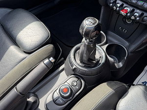 MINI Convertible thumbnail