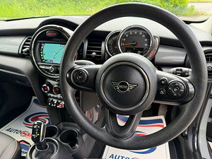 MINI Hatch thumbnail
