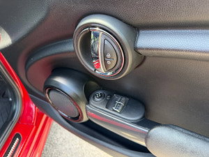 MINI Hatch thumbnail