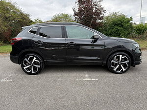 Nissan Qashqai thumbnail