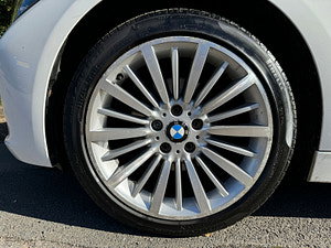 BMW 3 Series thumbnail