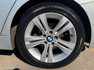 BMW 3 Series thumbnail