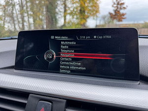 BMW 3 Series thumbnail