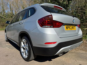 BMW X1 thumbnail