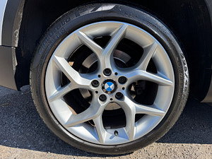 BMW X1 thumbnail