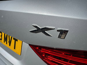 BMW X1 thumbnail