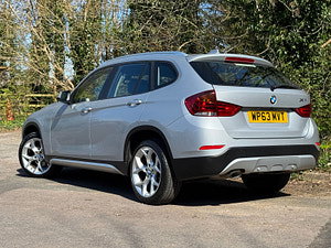 BMW X1 thumbnail