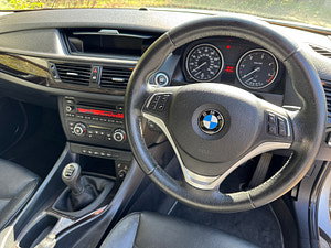 BMW X1 thumbnail