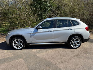 BMW X1 thumbnail