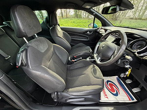 DS Automobiles DS 3 thumbnail