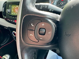 Fiat 500L thumbnail