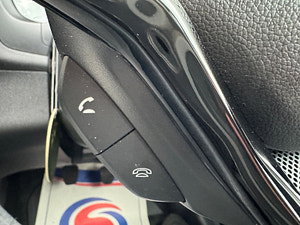 Honda HR-V thumbnail
