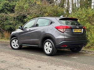 Honda HR-V thumbnail