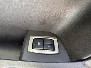 Jaguar XF thumbnail