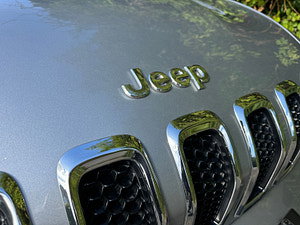 Jeep Cherokee thumbnail