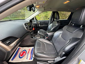 Jeep Cherokee thumbnail