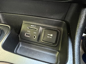 Jeep Cherokee thumbnail