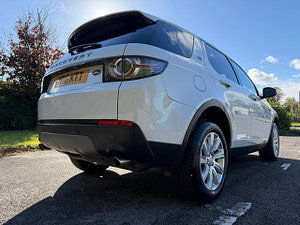 Land Rover Discovery Sport thumbnail